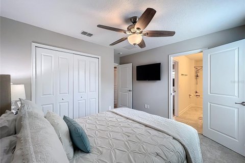 House in Winter Garden, Florida 3 bedrooms, 203.08 sq.m. № 1870226 - photo 23