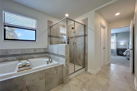 House in Winter Garden, Florida 3 bedrooms, 203.08 sq.m. № 1870226 - photo 21