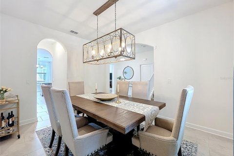 House in Winter Garden, Florida 3 bedrooms, 203.08 sq.m. № 1870226 - photo 6