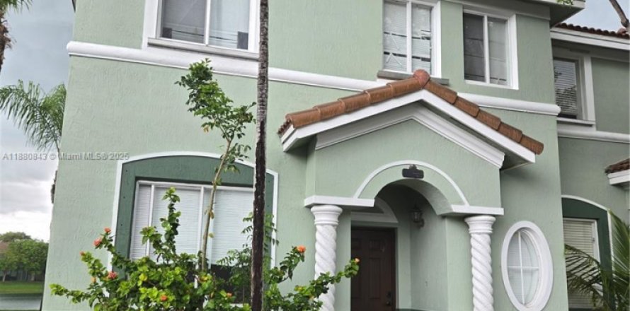Condo à Homestead, Floride, 4 chambres  № 1922088