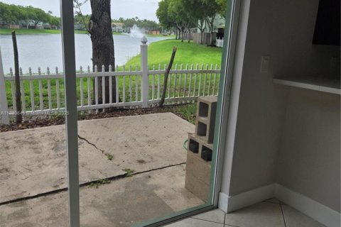 Copropriété à louer à Homestead, Floride: 4 chambres, 132.2 m2 № 1922088 - photo 10