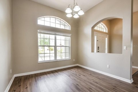 House in Kissimmee, Florida 4 bedrooms, 209.96 sq.m. № 2395858 - photo 7
