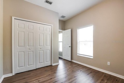 House in Kissimmee, Florida 4 bedrooms, 209.96 sq.m. № 2395858 - photo 11