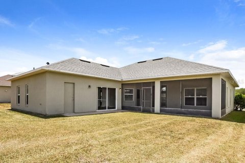 House in Kissimmee, Florida 4 bedrooms, 209.96 sq.m. № 2395858 - photo 16