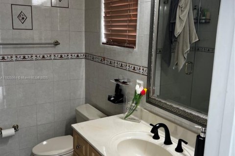 Copropriété à vendre à Hialeah, Floride: 3 chambres, 122.35 m2 № 1792396 - photo 20