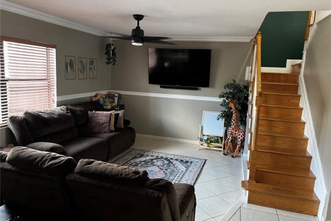 Copropriété à vendre à Hialeah, Floride: 3 chambres, 122.35 m2 № 1792396 - photo 3