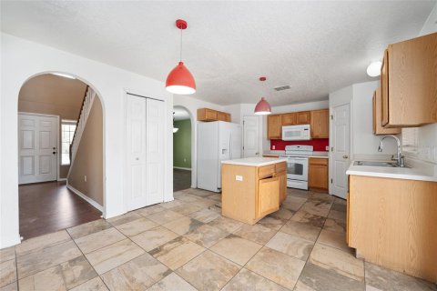 Casa en venta en Ocala, Florida, 3 dormitorios, 206.06 m2 № 2142912 - foto 6