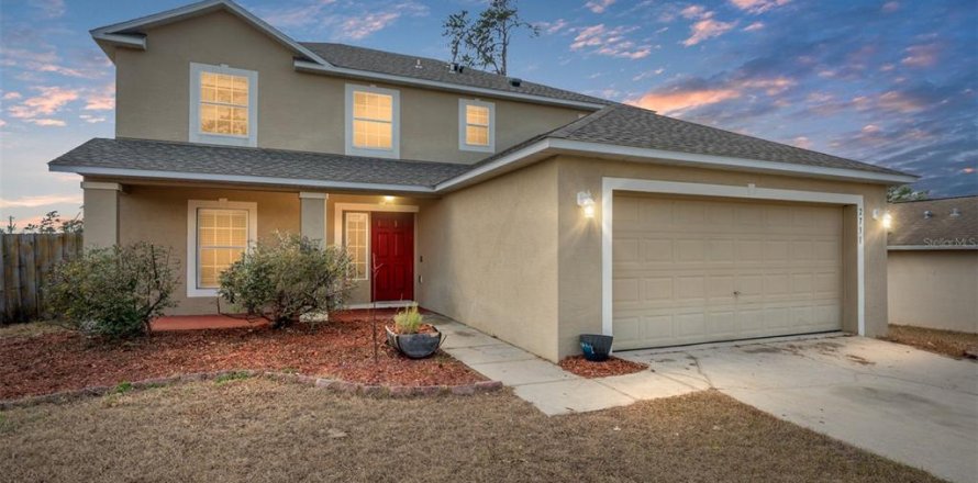 Casa en Ocala, Florida 3 dormitorios, 206.06 m2 № 2142912