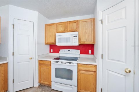 Casa en venta en Ocala, Florida, 3 dormitorios, 206.06 m2 № 2142912 - foto 12