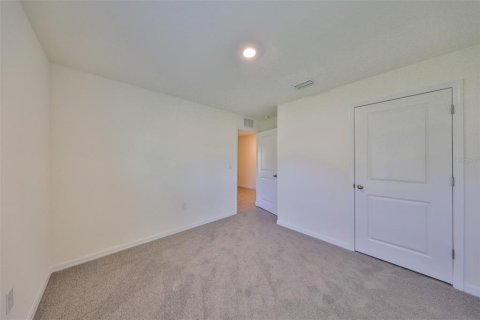 Villa ou maison à louer à Wimauma, Floride: 4 chambres, 171.5 m2 № 2230079 - photo 27
