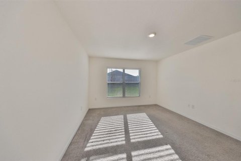 Villa ou maison à louer à Wimauma, Floride: 4 chambres, 171.5 m2 № 2230079 - photo 16