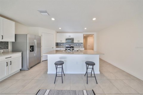 Villa ou maison à louer à Wimauma, Floride: 4 chambres, 171.5 m2 № 2230079 - photo 13