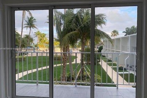 Touwnhouse à louer à Key Biscayne, Floride: 2 chambres, 96.8 m2 № 1972719 - photo 12