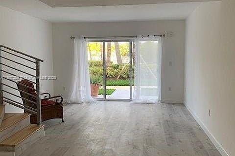 Touwnhouse à louer à Key Biscayne, Floride: 2 chambres, 96.8 m2 № 1972719 - photo 2