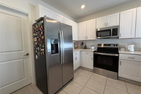Casa en venta en Haines City, Florida, 3 dormitorios, 135.17 m2 № 2295263 - foto 7
