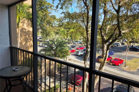 Condominio en alquiler en Lauderhill, Florida, 2 dormitorios, 98.48 m2 № 2027015 - foto 25