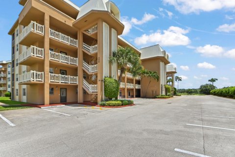 Condo in North Palm Beach, Florida, 2 bedrooms № 2173096