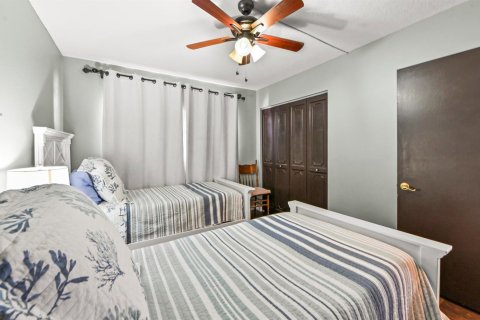 Condo in North Palm Beach, Florida, 2 bedrooms  № 2173096 - photo 19