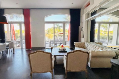 Adosado en alquiler en Aventura, Florida, 4 dormitorios, 297.29 m2 № 2039170 - foto 13