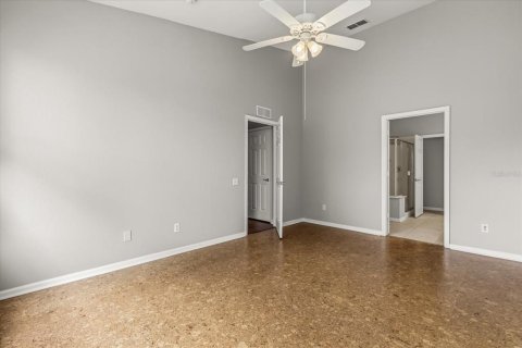 Condo in Orlando, Florida, 3 bedrooms № 2100901 - photo 23
