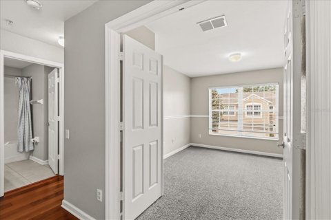 Condo in Orlando, Florida, 3 bedrooms № 2100901 - photo 28