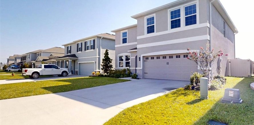Villa ou maison à Ocala, Floride 4 chambres, 259.57 m2 № 1912537