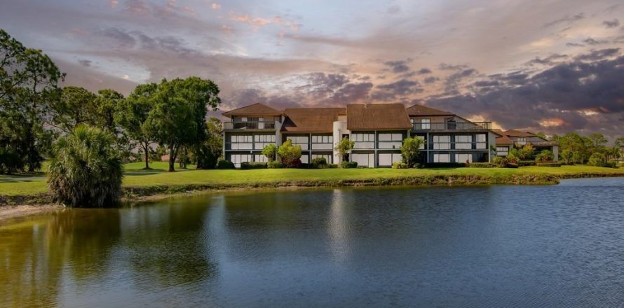 Condo à Fort Pierce, Floride, 2 chambres № 952190