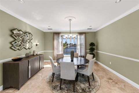 Villa ou maison à vendre à Punta Gorda, Floride: 4 chambres, 492.85 m2 № 2435214 - photo 14