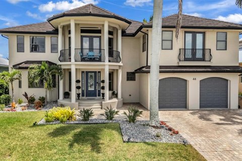Villa ou maison à vendre à Punta Gorda, Floride: 4 chambres, 492.85 m2 № 2435214 - photo 3