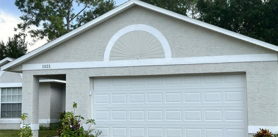 Villa ou maison à Kissimmee, Floride 3 chambres, 119.38 m2 № 1878122