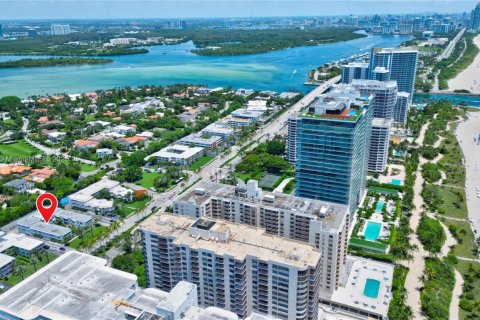 Купить кондоминиум в Бэл-Харбор, Флорида 1 спальня, 74.32м2, № 1830666 - фото 30
