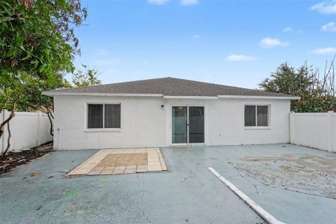 Villa ou maison à vendre à Riverview, Floride: 4 chambres, 140.38 m2 № 2410430 - photo 18
