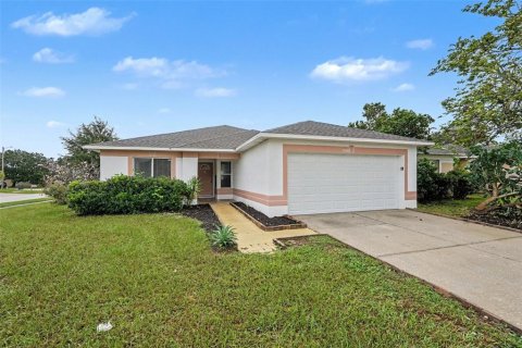 Villa ou maison à vendre à Riverview, Floride: 4 chambres, 140.38 m2 № 2410430 - photo 2