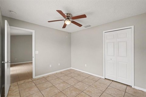 Villa ou maison à vendre à Riverview, Floride: 4 chambres, 140.38 m2 № 2410430 - photo 14