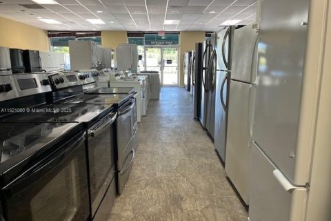 Immobilier commercial à vendre à Fort Lauderdale, Floride № 1975268 - photo 5