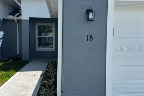 Apartment in Palm Coast, Florida 6 bedrooms, 122.07 sq.m. № 1733944 - photo 2