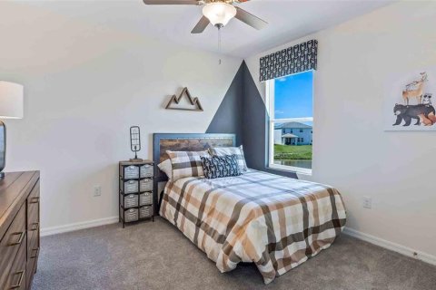 Casa en venta en Dade City, Florida, 5 dormitorios, 242.01 m2 № 1894446 - foto 14