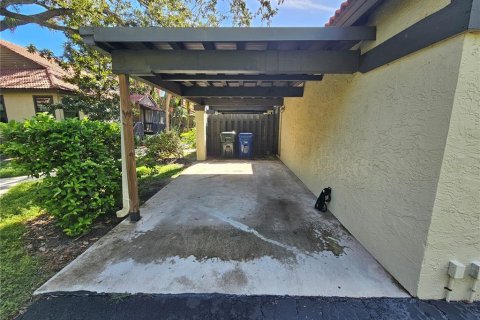 Copropriété à louer à Sarasota, Floride: 2 chambres, 108.23 m2 № 1919192 - photo 21