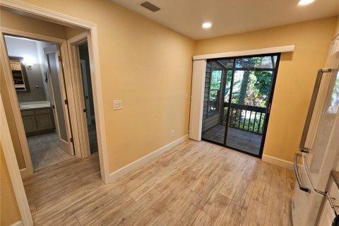 Copropriété à louer à Sarasota, Floride: 2 chambres, 108.23 m2 № 1919192 - photo 8