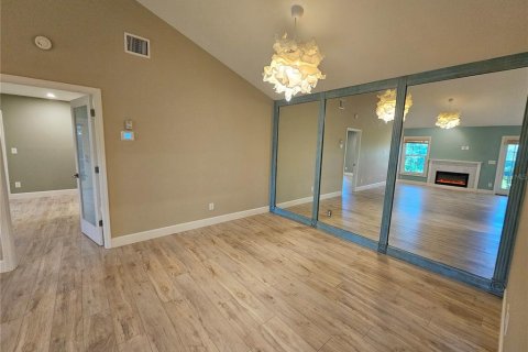 Copropriété à louer à Sarasota, Floride: 2 chambres, 108.23 m2 № 1919192 - photo 6