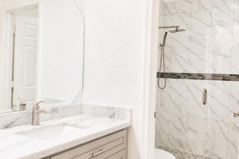 Touwnhouse à louer à Miramar, Floride: 3 chambres, 116.69 m2 № 2247867 - photo 13