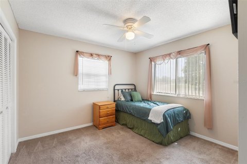 Villa ou maison à vendre à Kissimmee, Floride: 4 chambres, 173.63 m2 № 1819107 - photo 15