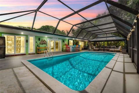 Villa ou maison à vendre à Palmetto Bay, Floride: 4 chambres, 210.33 m2 № 2417823 - photo 20