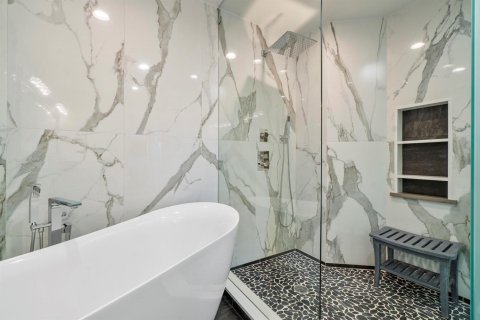 Adosado en venta en Lauderdale-by-the-Sea, Florida, 4 dormitorios, 260.87 m2 № 2427752 - foto 25