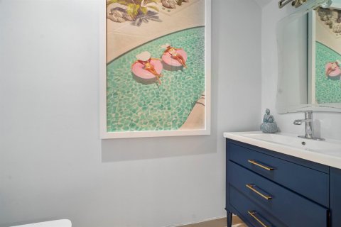 Adosado en venta en Lauderdale-by-the-Sea, Florida, 4 dormitorios, 260.87 m2 № 2427752 - foto 2
