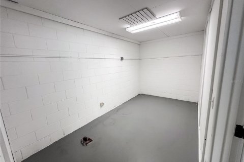 Купить коммерческую недвижимость в Окала, Флорида 334.45м2, № 2218378 - фото 6
