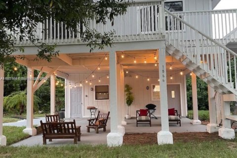 Commercial property in Vero Beach, Florida 1 bedroom, 91.79 sq.m. № 1995565 - photo 7