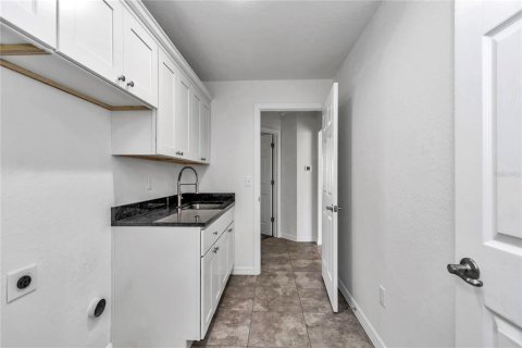 Купить виллу или дом в Саммерфилд, Флорида 6 комнат, 156.17м2, № 1909070 - фото 20