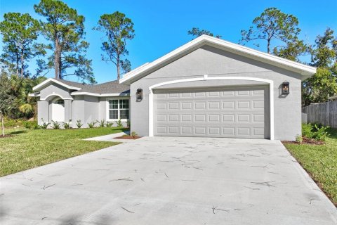 House in Palm Coast, Florida 3 bedrooms, 185.06 sq.m. № 1280036 - photo 2