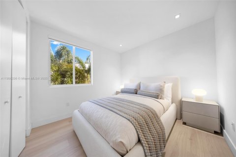 Villa ou maison à vendre à Doral, Floride: 5 chambres, 289.2 m2 № 1956914 - photo 23